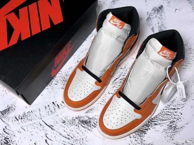 Air Jordan 1 Backboard Shattered Away 555088-113 0816